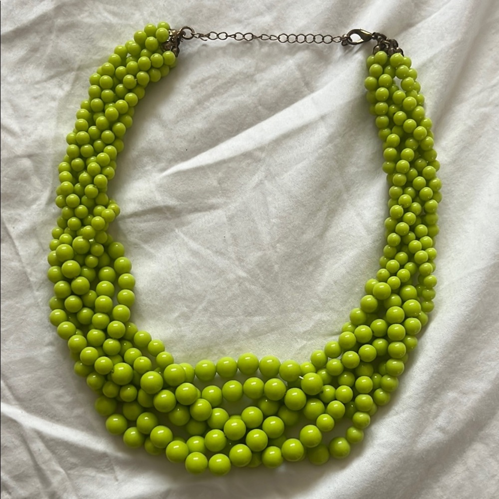 Vibrant Green Beaded Necklace vintage
